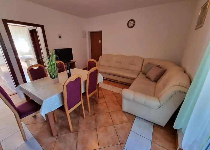 Daire Chiara With Balcony *