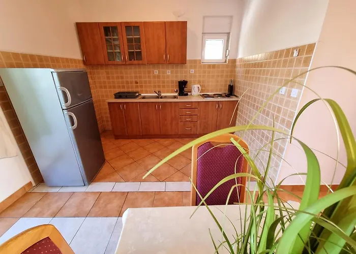 Chiara With Balcony Daire *