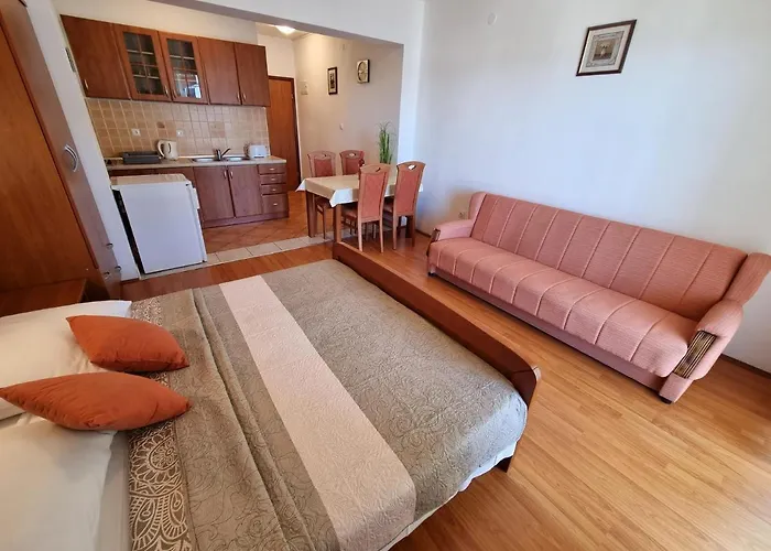 Chiara With Balcony *